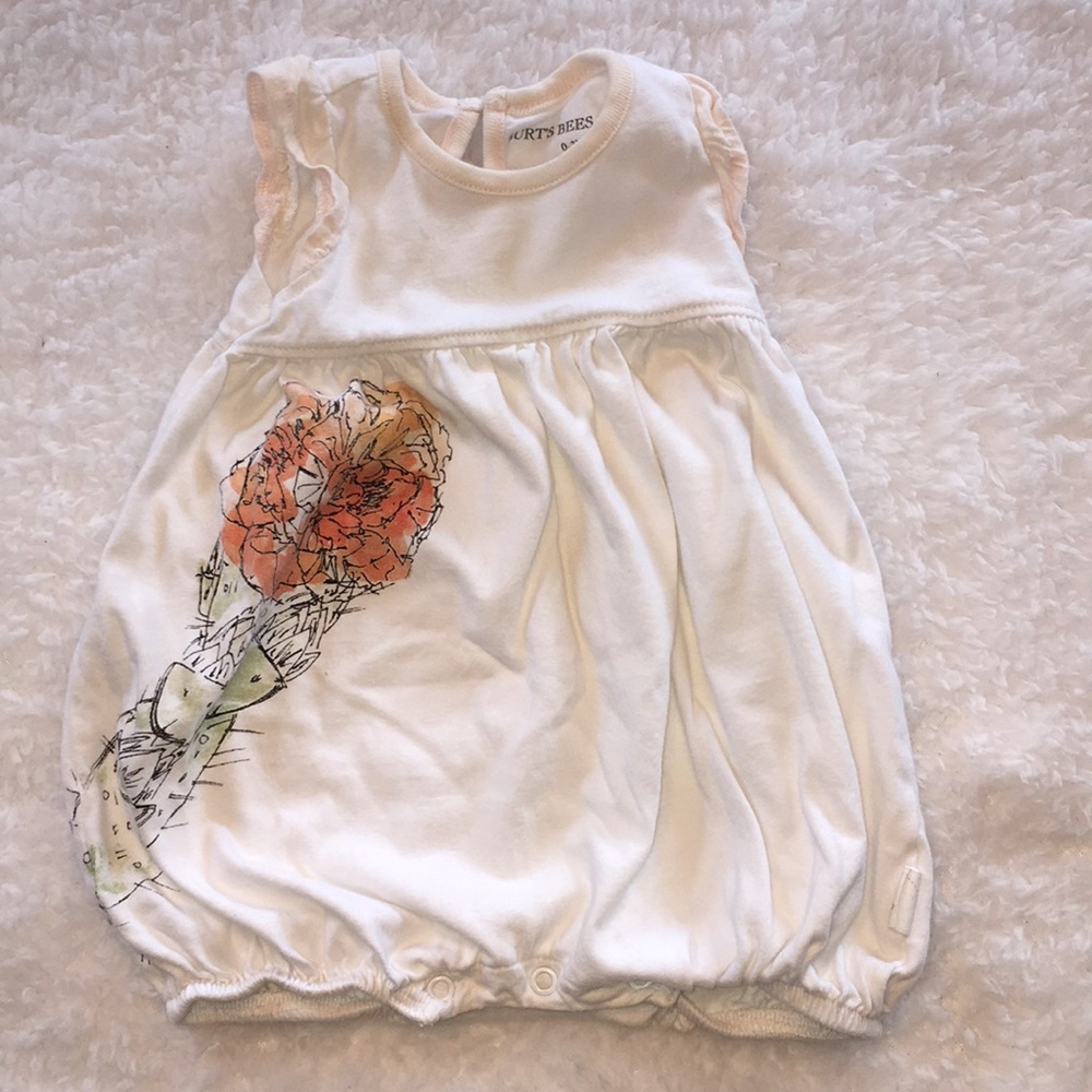 0-3 Months Burt’s Bees Baby Girl Romper